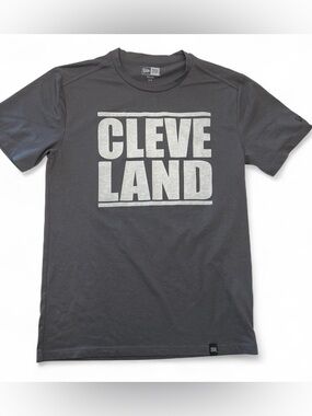 New Era Cleveland Small T-Shirt New